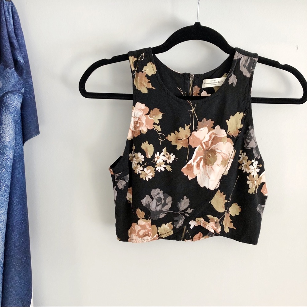 SOLD / A&F Floral Crop Top - Picture 1 of 6